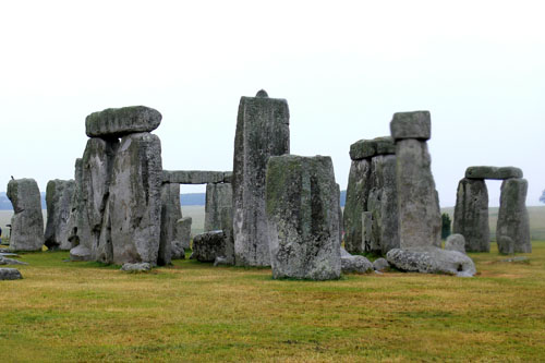 stonehenge-25062006-198